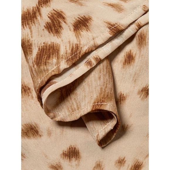 NWT L’AGENCE Silk Chiffon Watercolor Animal Print Long Bell Sleeve Relaxed Top S - Picture 9 of 16